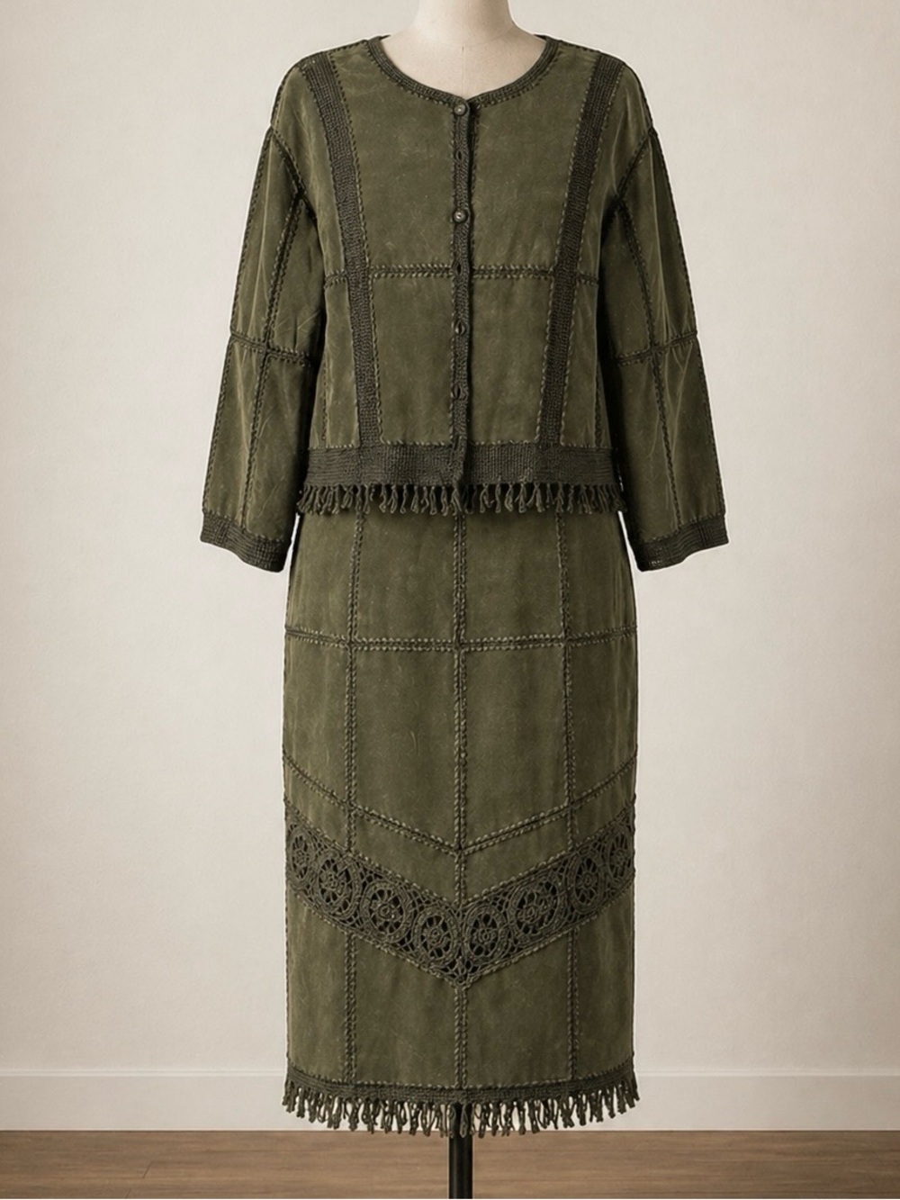 VINTAGE Suede Jacket & Skirt Set Crochet Western Cowgirl Boho Olive Green 2X - Picture 16 of 16